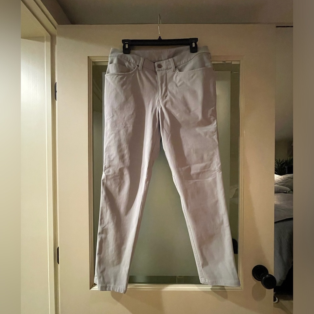 Men’s lululemon ABC 31x30 grey pants, worn once